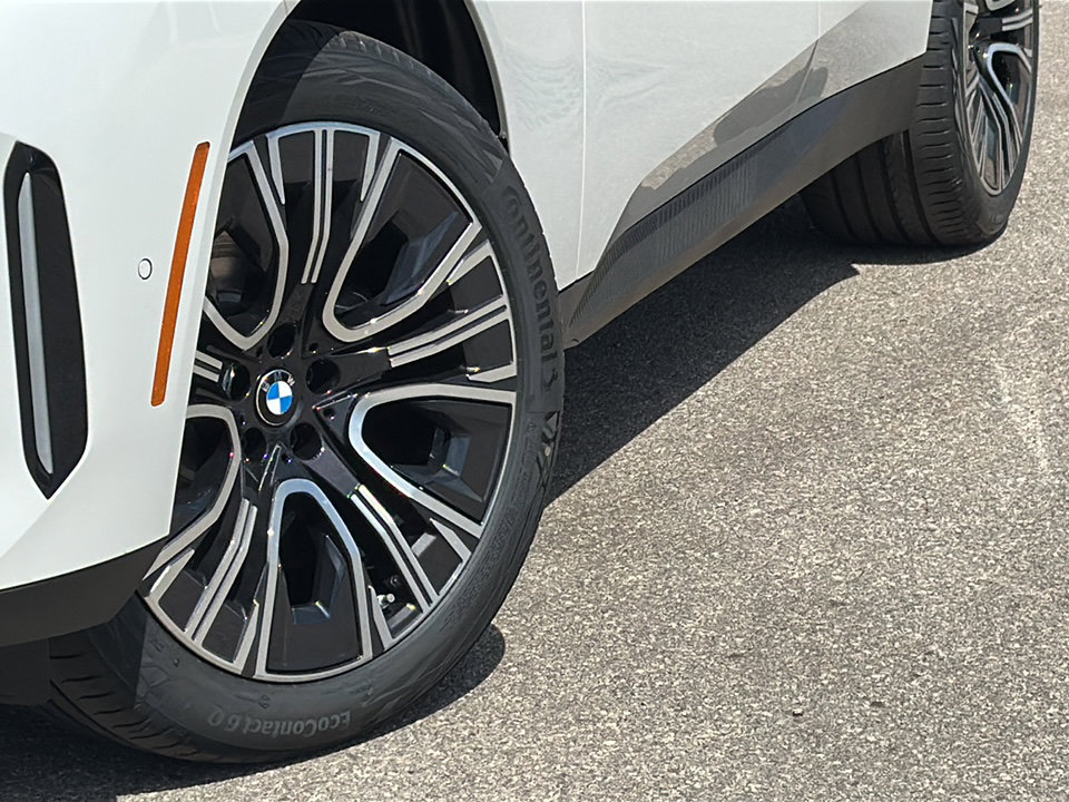 New 2026 BMW X3 xDrive30 w/ Premium Package image 3