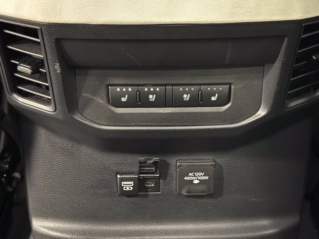 Used 2023 Toyota Tundra Capstone AWD/4WD image 31