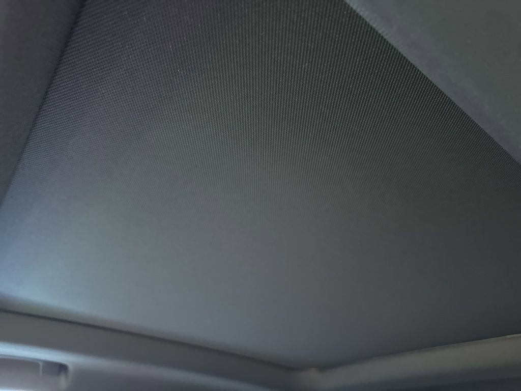 Used 2025 BMW X2 xDrive28i w/ Premium Package image 18