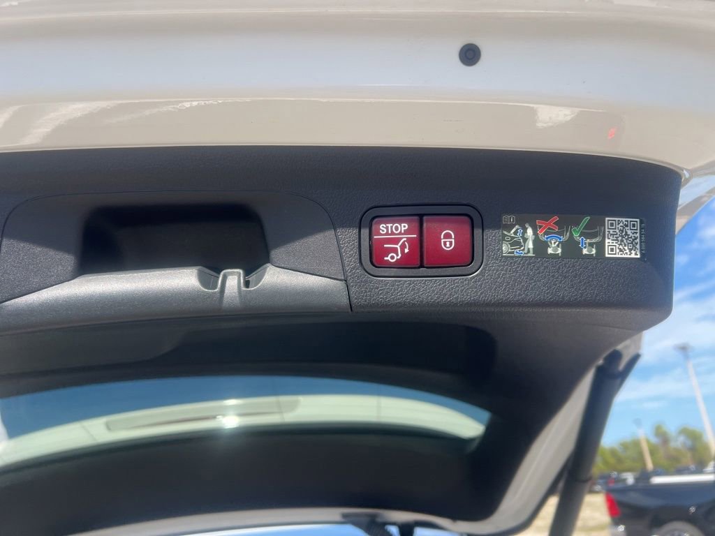 Used 2022 Mercedes-Benz GLE 350 image 28