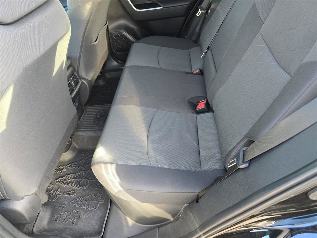 Used 2024 Toyota RAV4 AWD Hybrid image 16