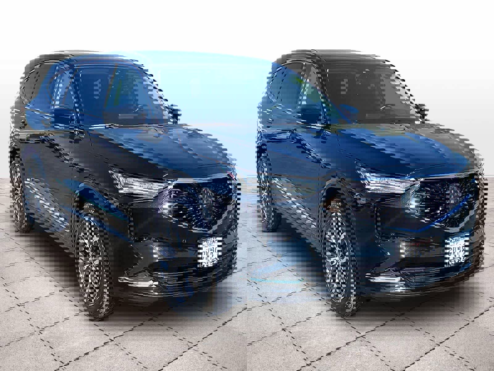 Used 2023 Acura MDX FWD w/ Technology Package image 2