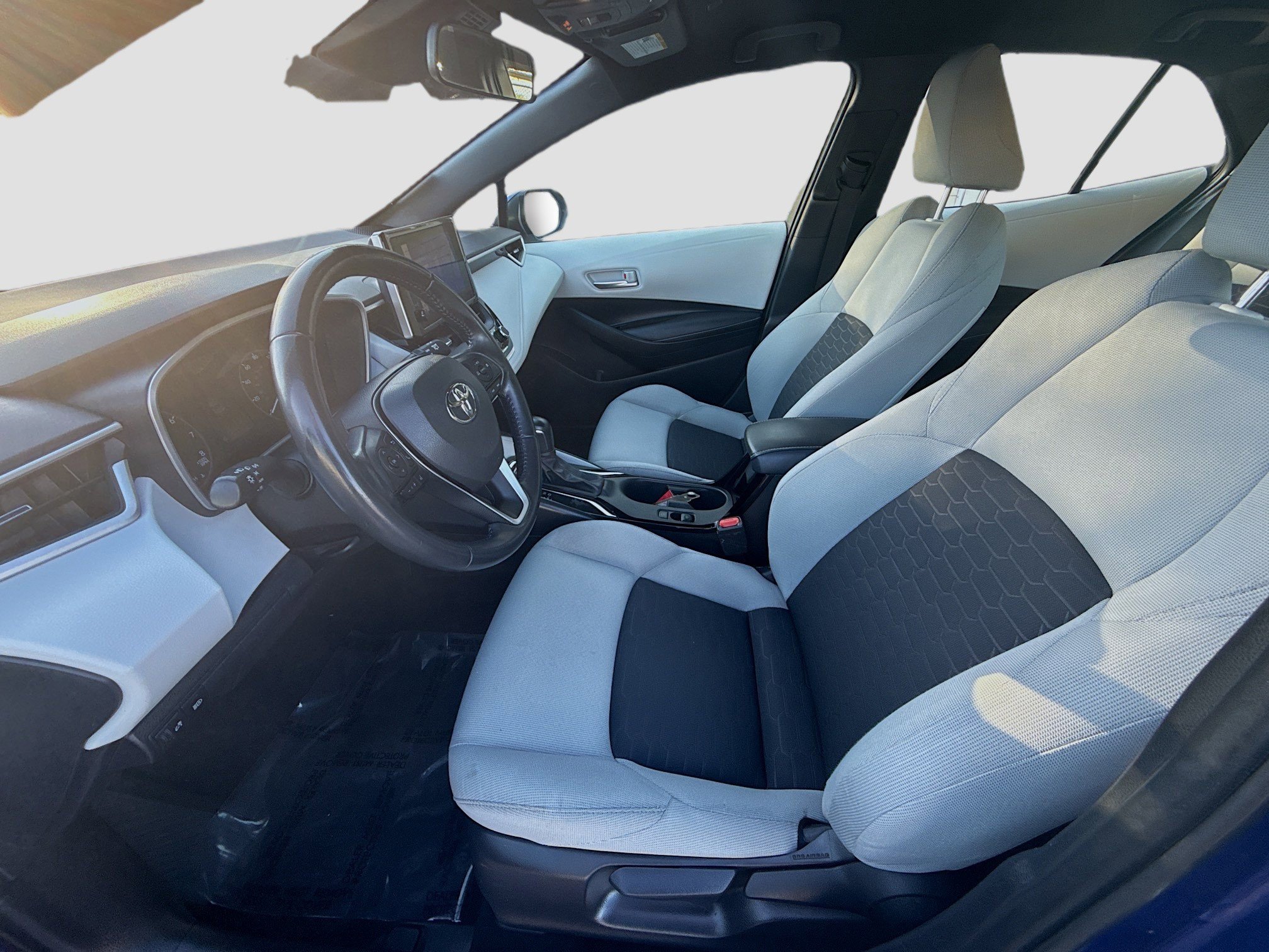 Used 2023 Toyota Corolla SE image 16