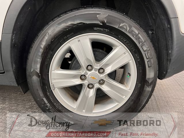 Used 2020 Chevrolet Trax LS FWD image 23