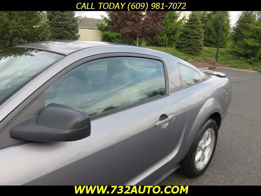 Used 2007 Ford Mustang Premium RWD image 27