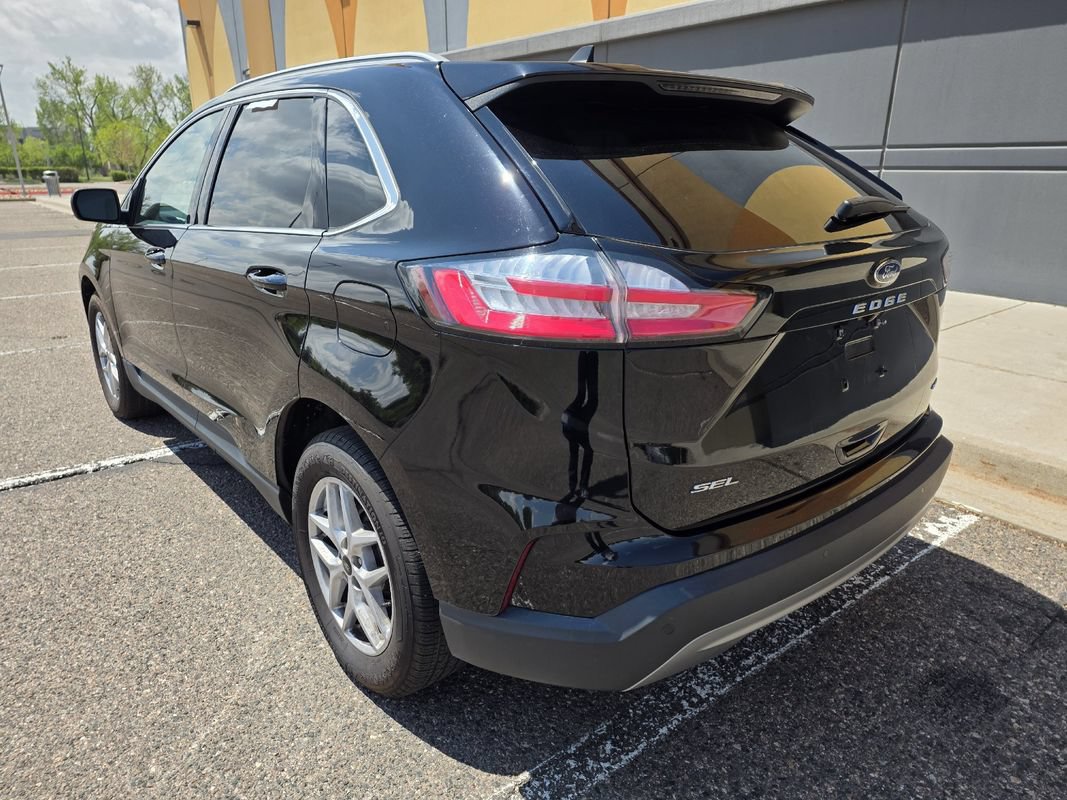 Used 2023 Ford Edge SEL AWD/4WD image 8