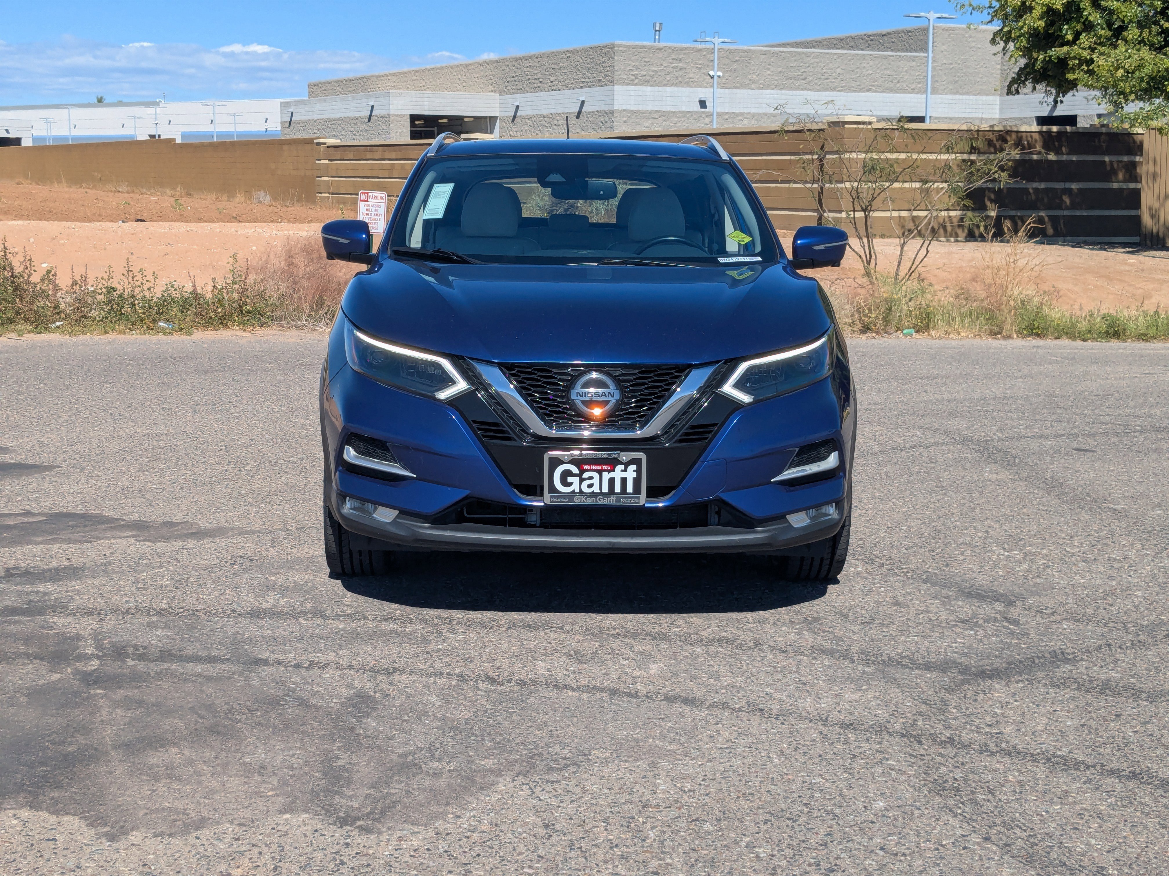 Used 2022 Nissan Rogue Sport SL w/ Premium Package image 8