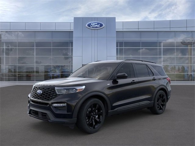 New 2024 Ford Explorer ST-Line w/ Class IV Trailer Tow Package