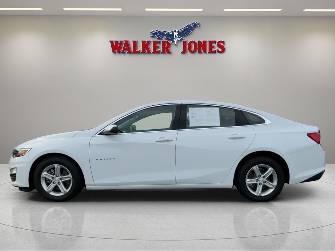 Used 2024 Chevrolet Malibu LS w/ Driver Confidence Package image 6