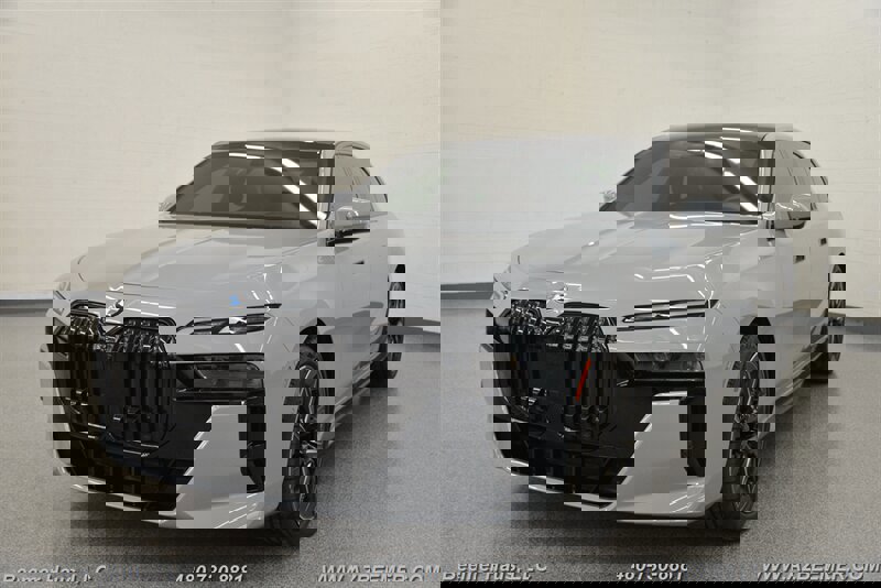 Used 2024 BMW 740i w/ M Sport Professional Package image 2