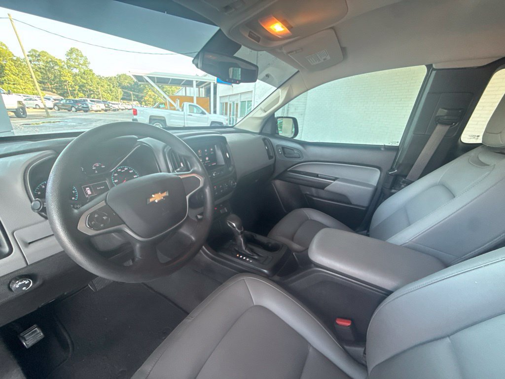 Used 2022 Chevrolet Colorado W/T w/ WT Convenience Package RWD image 32