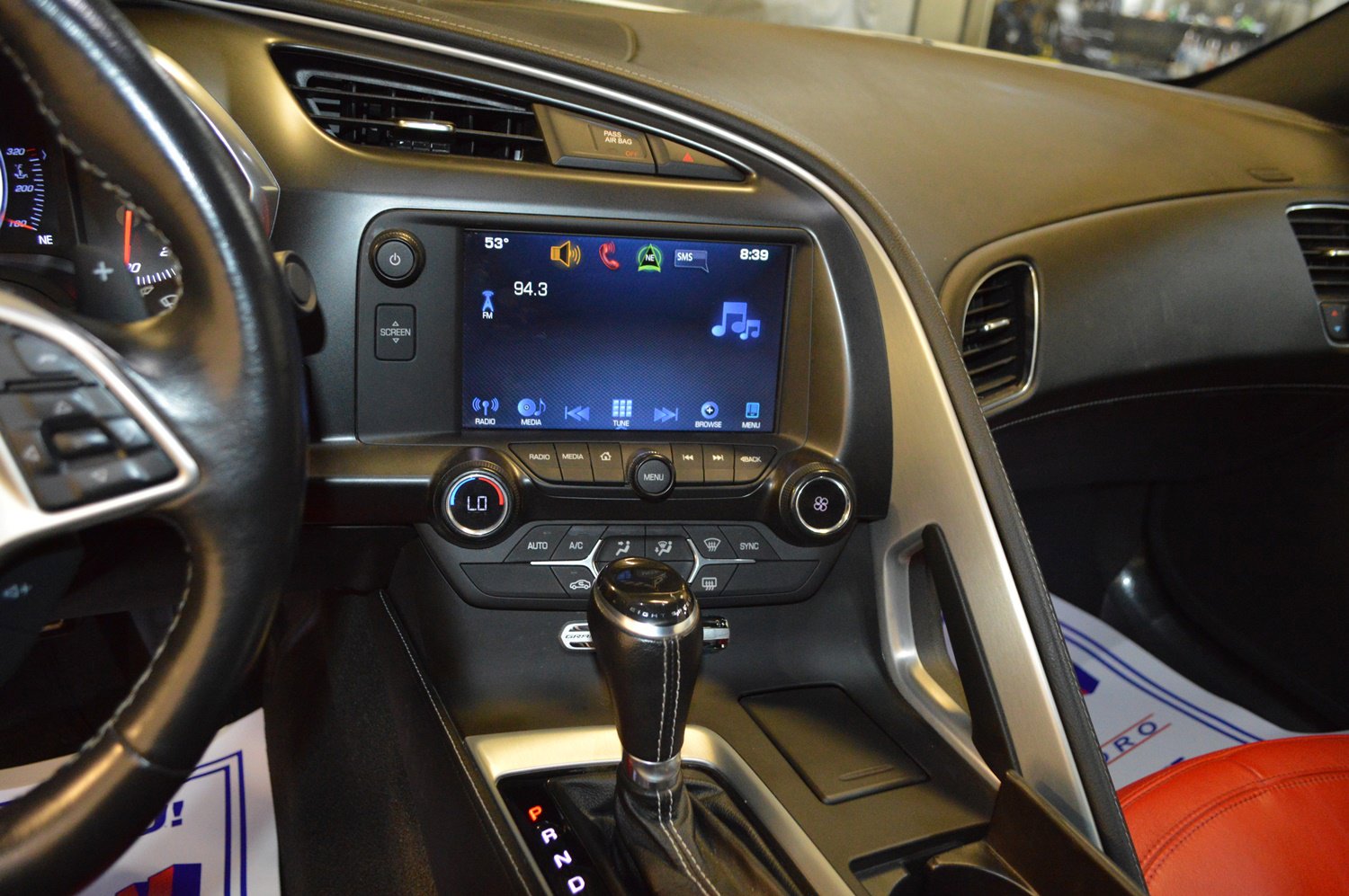 Used 2019 Chevrolet Corvette Grand Sport w/ Carbon Flash Badge Package image 19