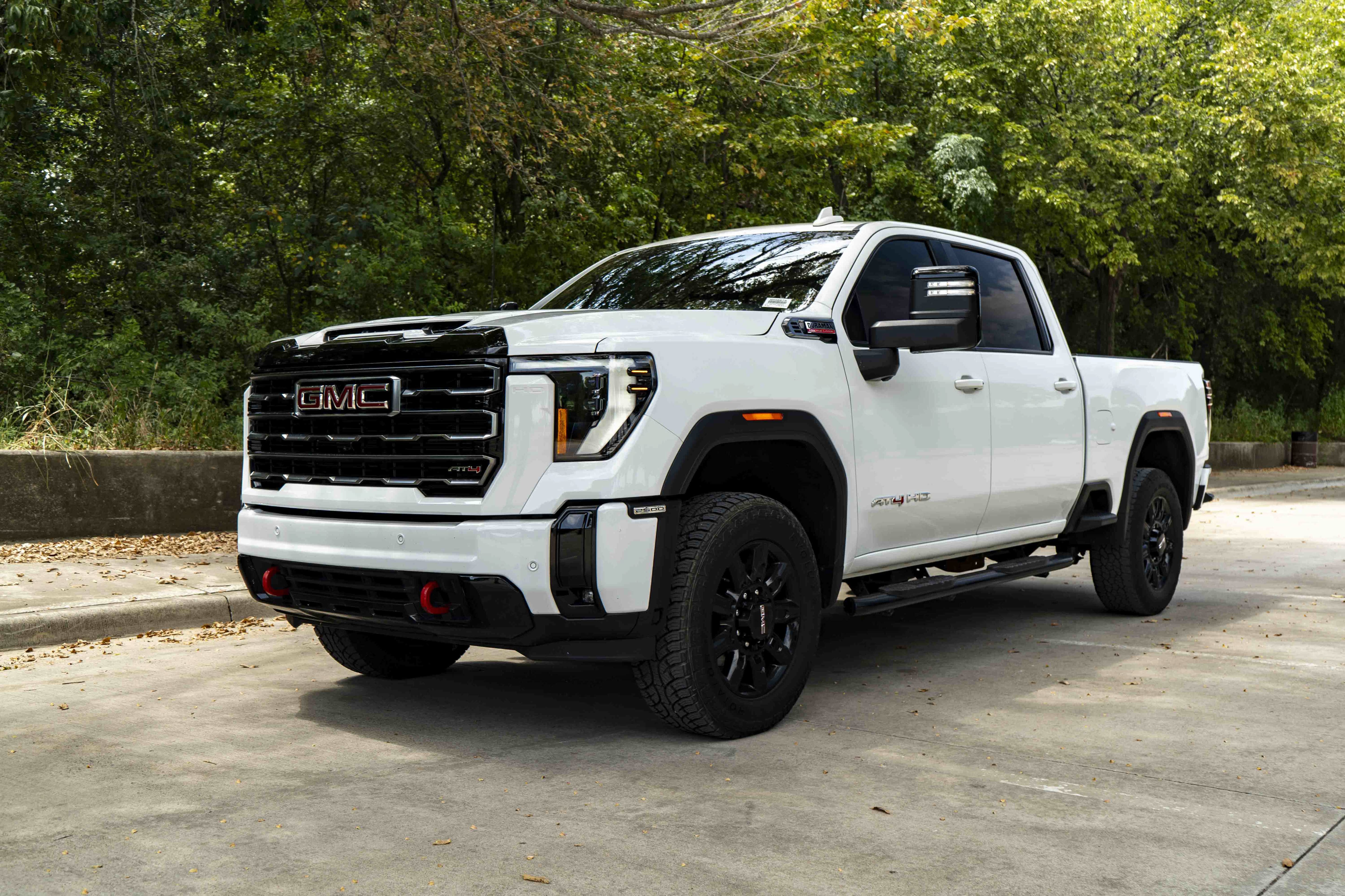 Used 2025 GMC Sierra 2500 AT4 AWD/4WD image 5