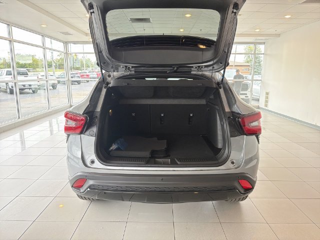 New 2026 Chevrolet Trax RS w/ Driver Confidence Package FWD image 15