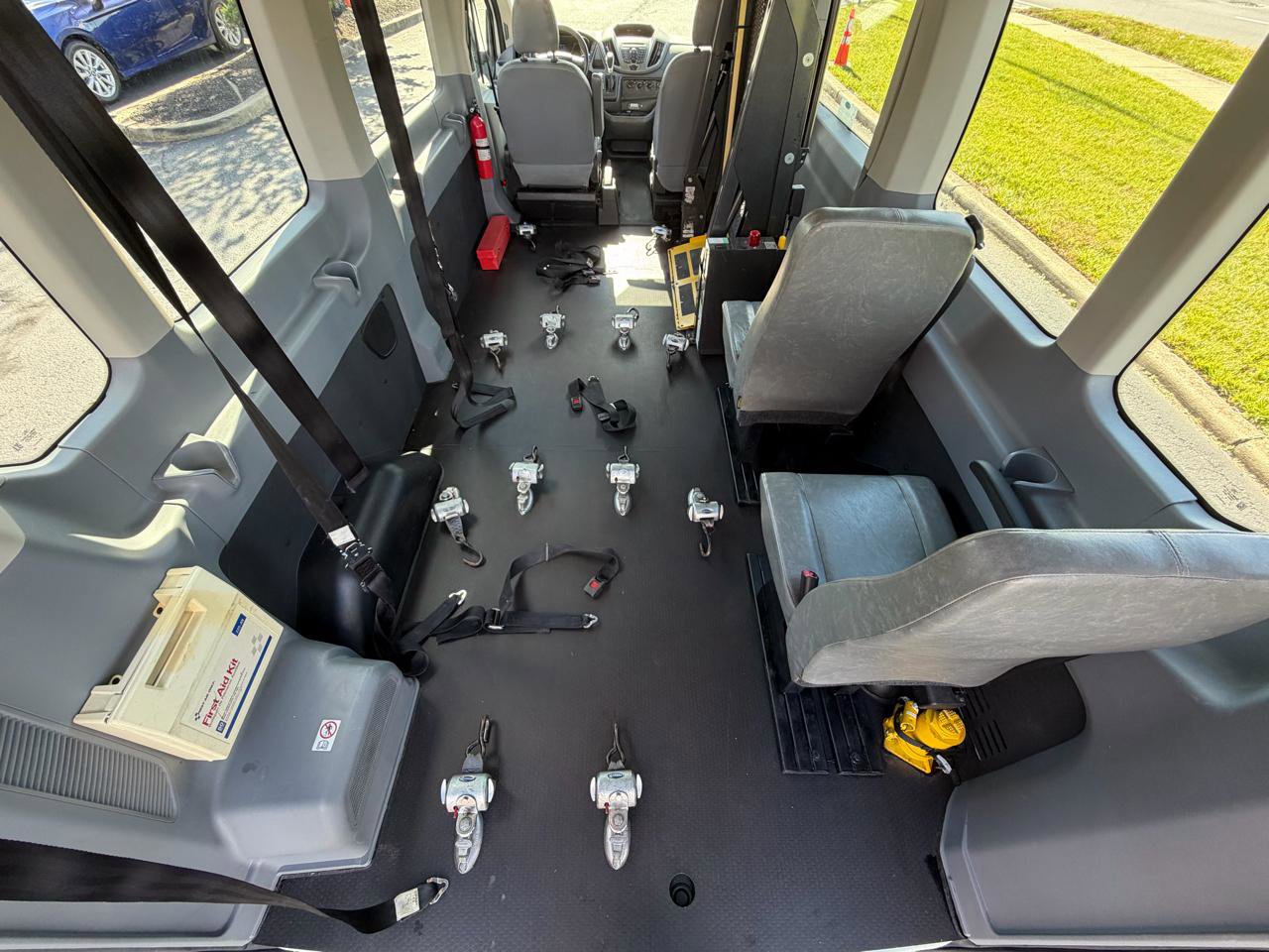 Used 2016 Ford Transit 350 XL RWD image 20