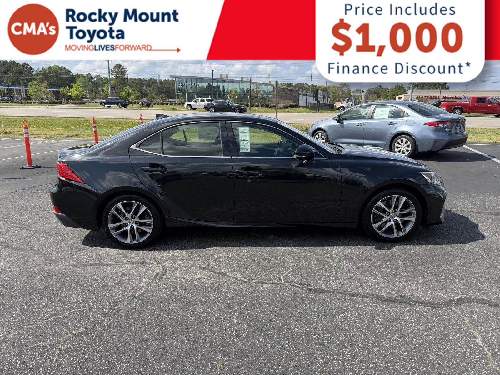 Used 2018 Lexus IS 300 w/ Accessory Package 2 image 8