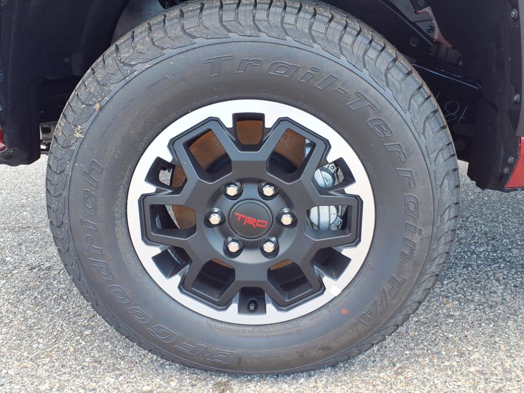 New 2025 Toyota Tacoma TRD Off-Road image 4
