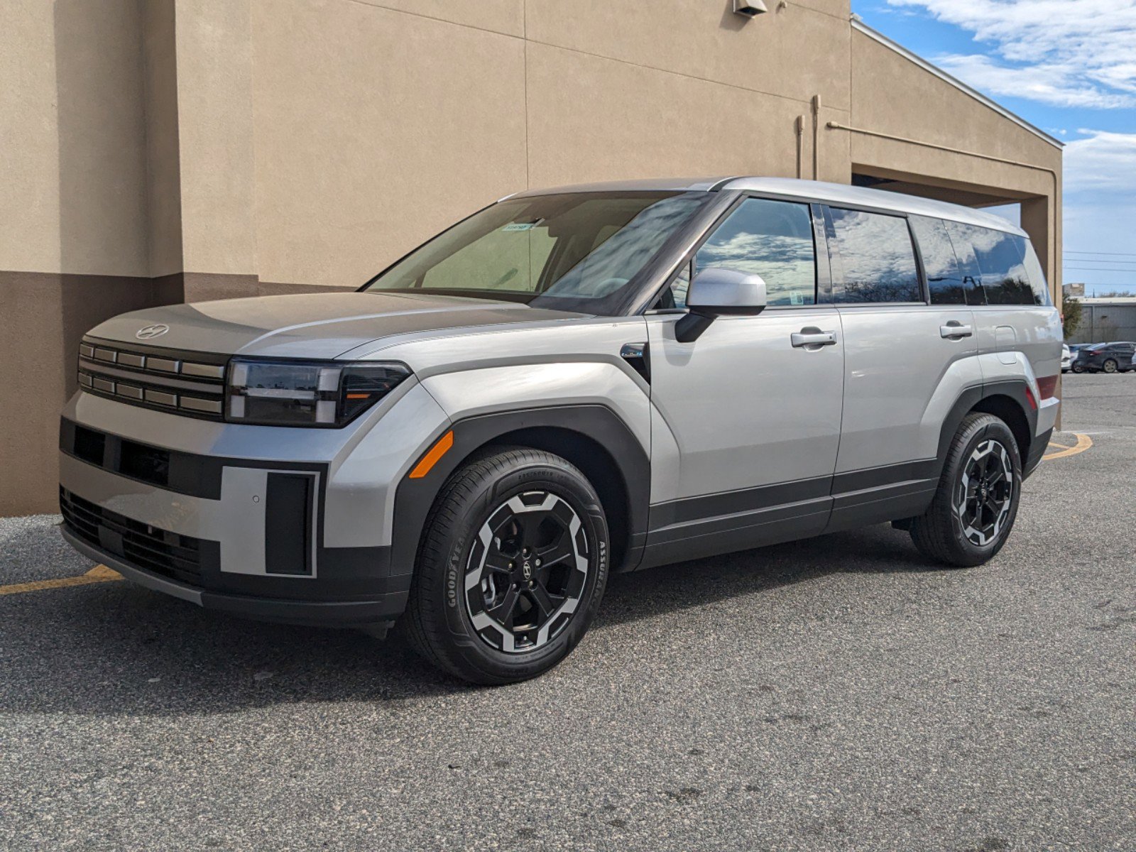 New 2026 Hyundai Santa Fe SE image 10