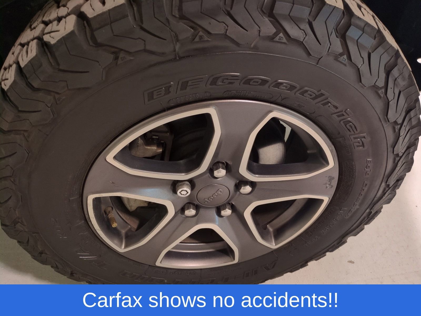Used 2018 Jeep Wrangler Unlimited Sport S AWD/4WD image 2