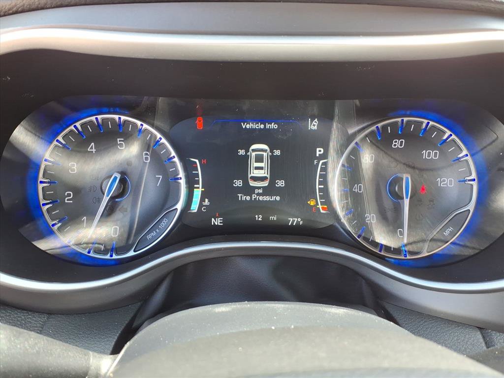 New 2027 Chrysler Pacifica Limited AWD/4WD image 25