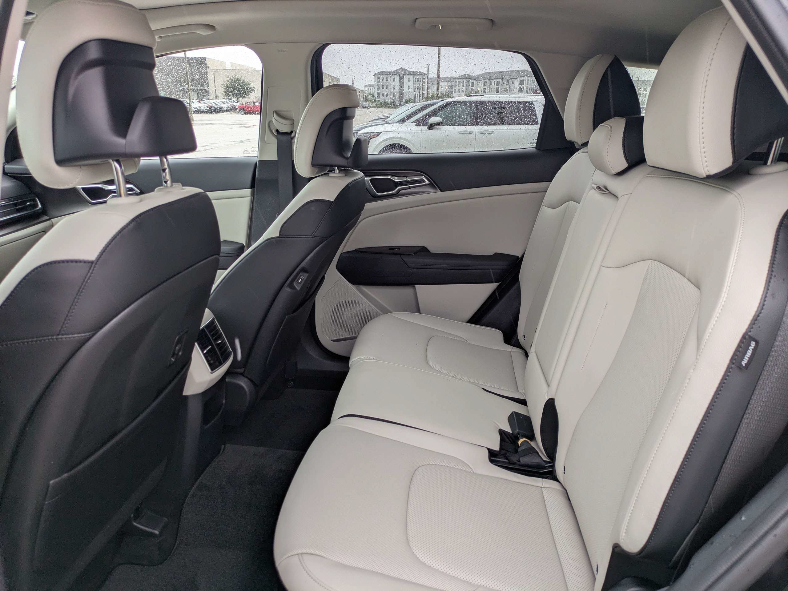 Used 2025 Kia Sportage EX w/ Premium Package AWD/4WD image 13