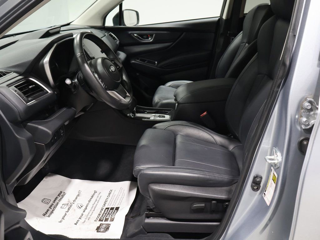 Used 2023 Subaru Ascent Limited image 9