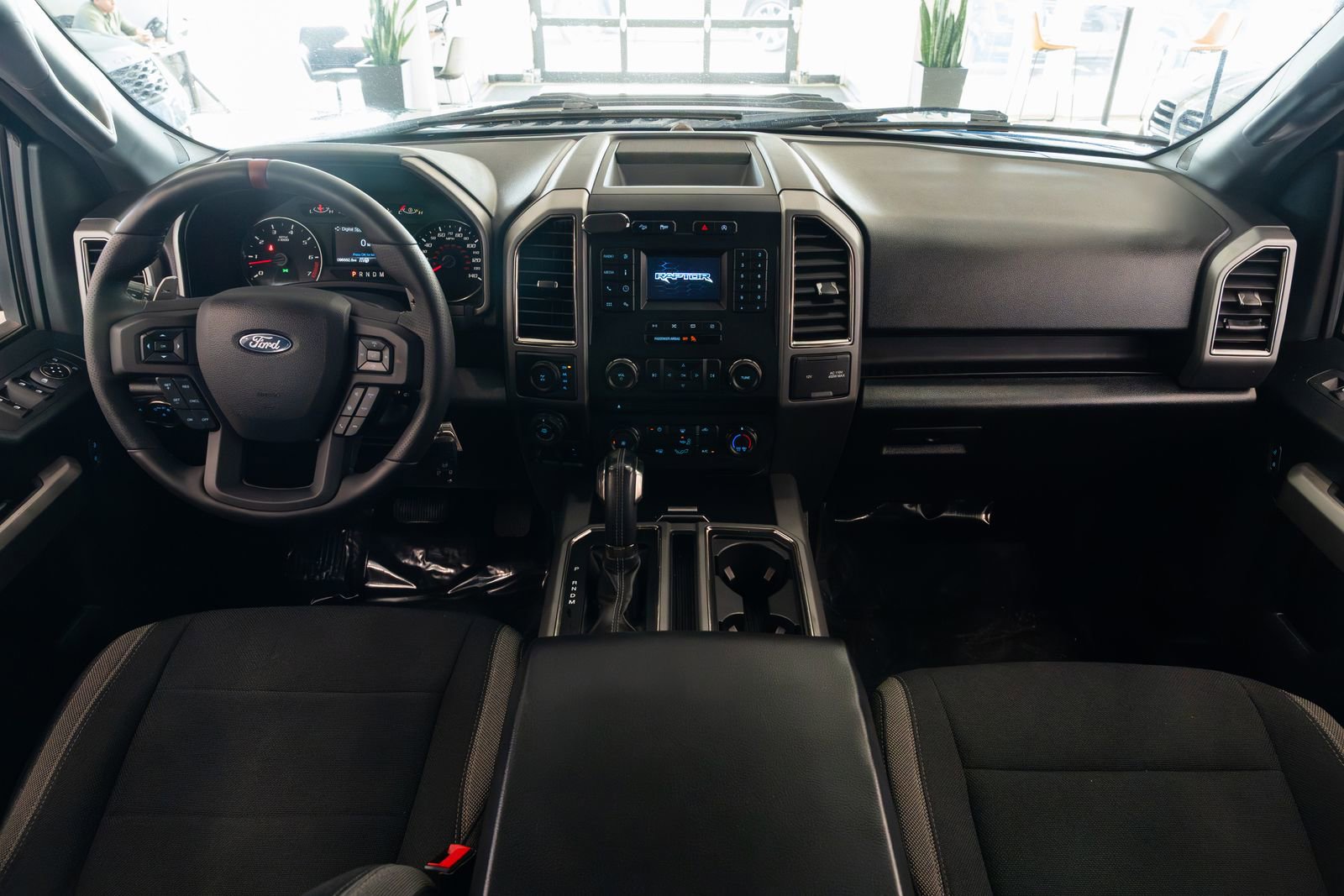 Used 2018 Ford F150 Raptor AWD/4WD image 9