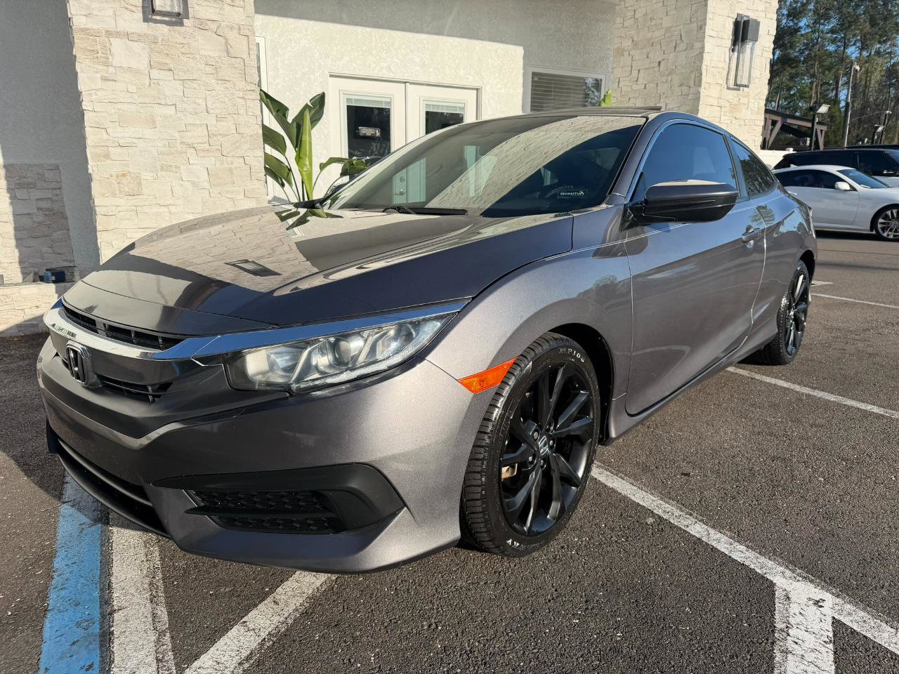 Used 2016 Honda Civic LX-P image 3
