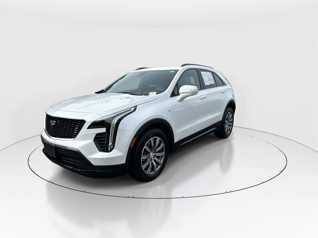 Used 2022 Cadillac XT4 Sport w/ Comfort Package image 4