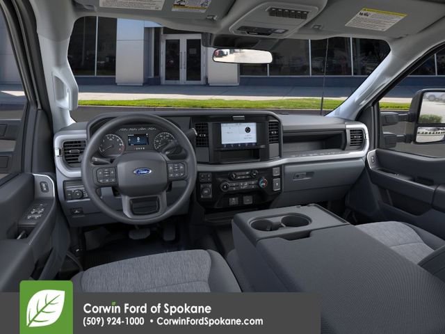 New 2026 Ford F250 XL w/ XL Chrome Package image 2