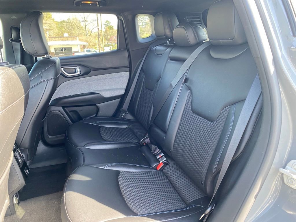 Used 2024 Jeep Compass Latitude image 18