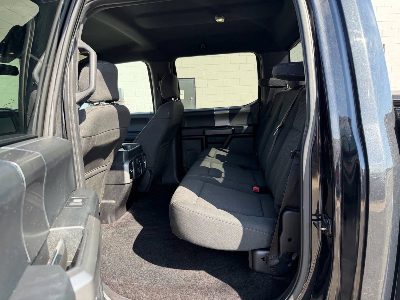 Used 2015 Ford F150 XLT w/ Equipment Group 302A Luxury AWD/4WD image 12