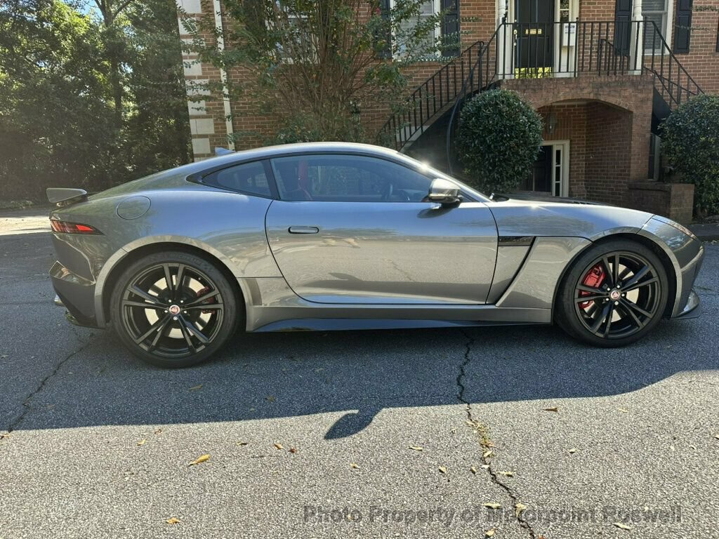 Used 2018 Jaguar F-TYPE SVR AWD/4WD image 13