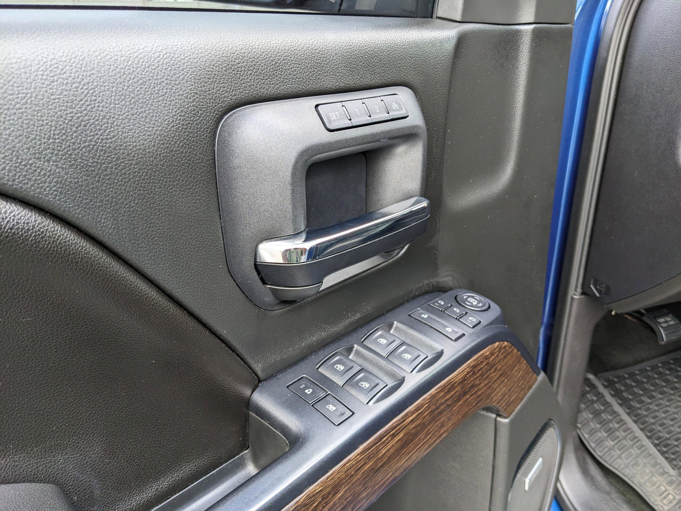 Used 2017 GMC Sierra 1500 Denali image 24