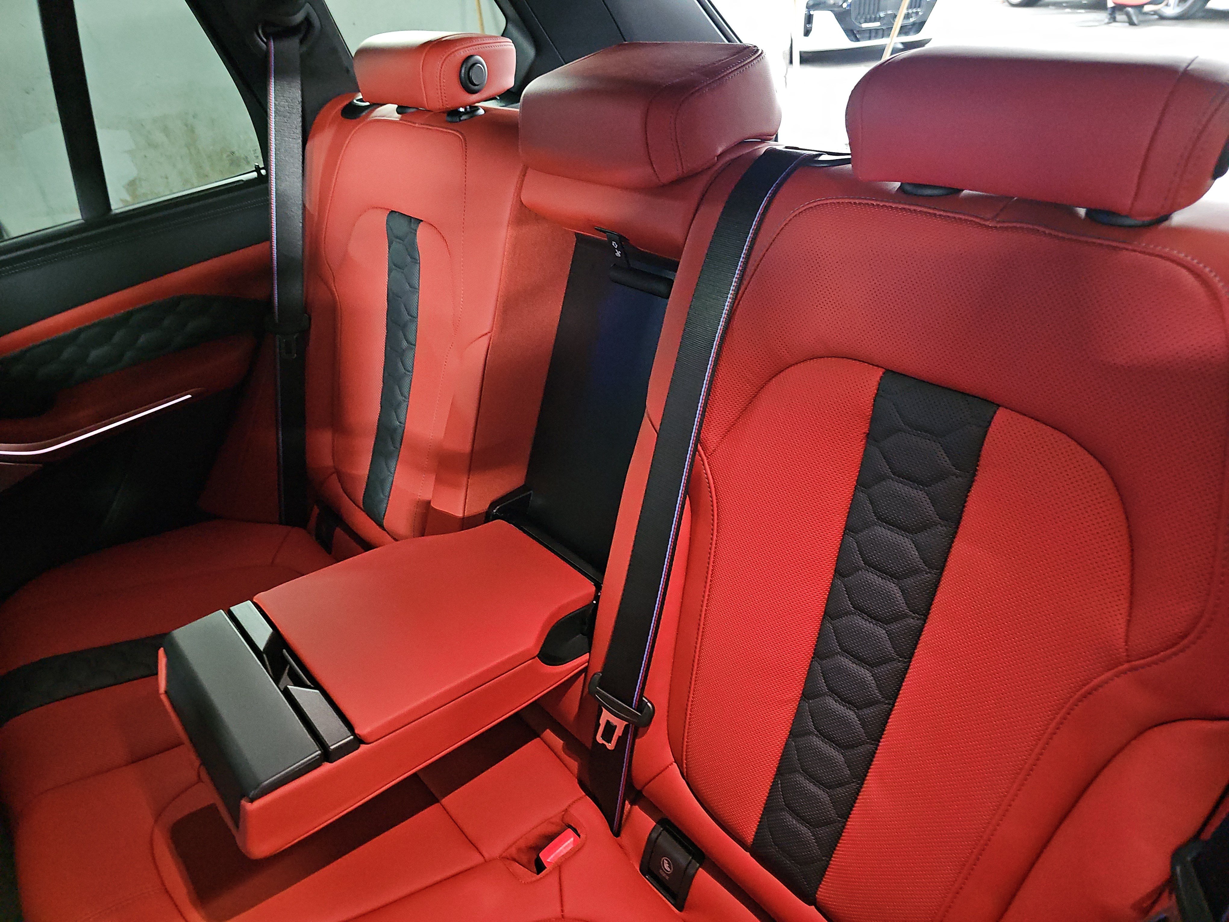 New 2026 BMW X5 M Competition w/ Executive Package AWD/4WD image 14