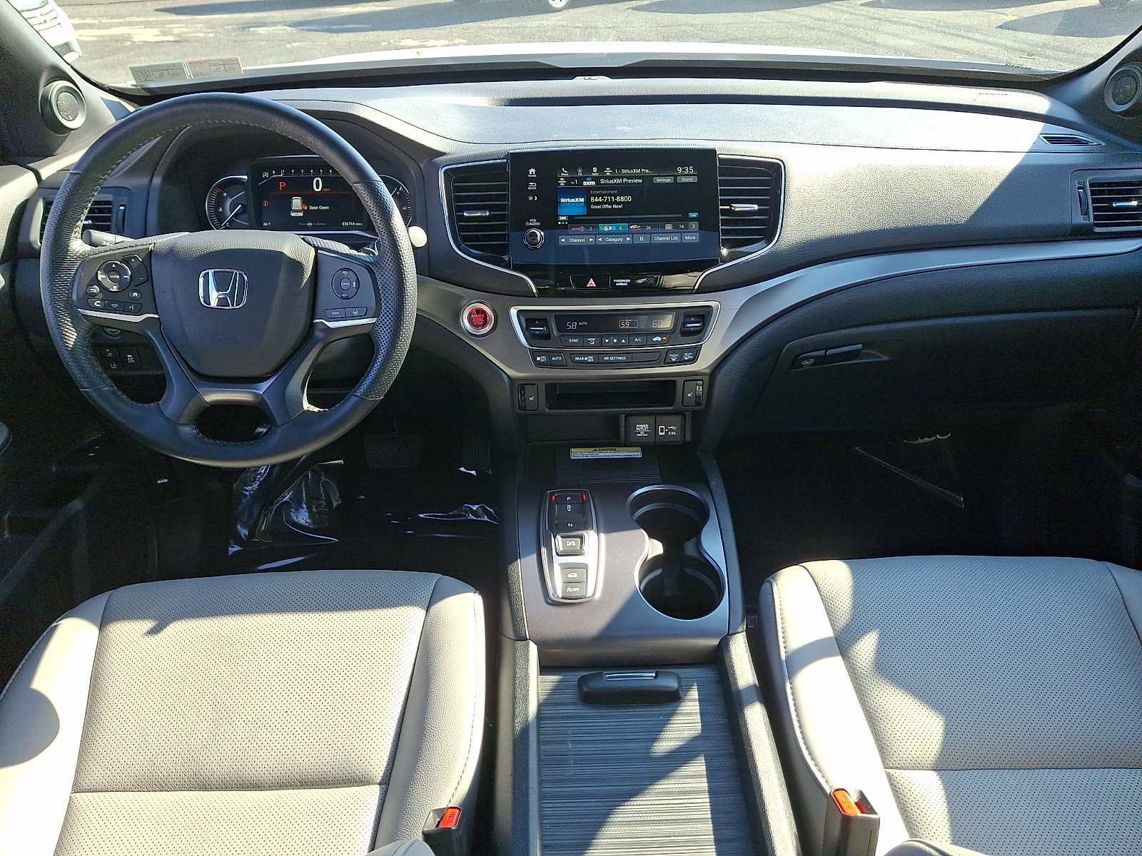 Used 2023 Honda Passport EX-L image 11