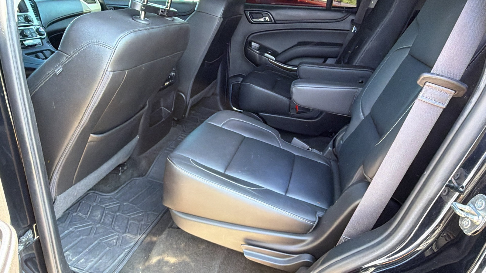 Used 2016 Chevrolet Tahoe LT AWD/4WD image 25
