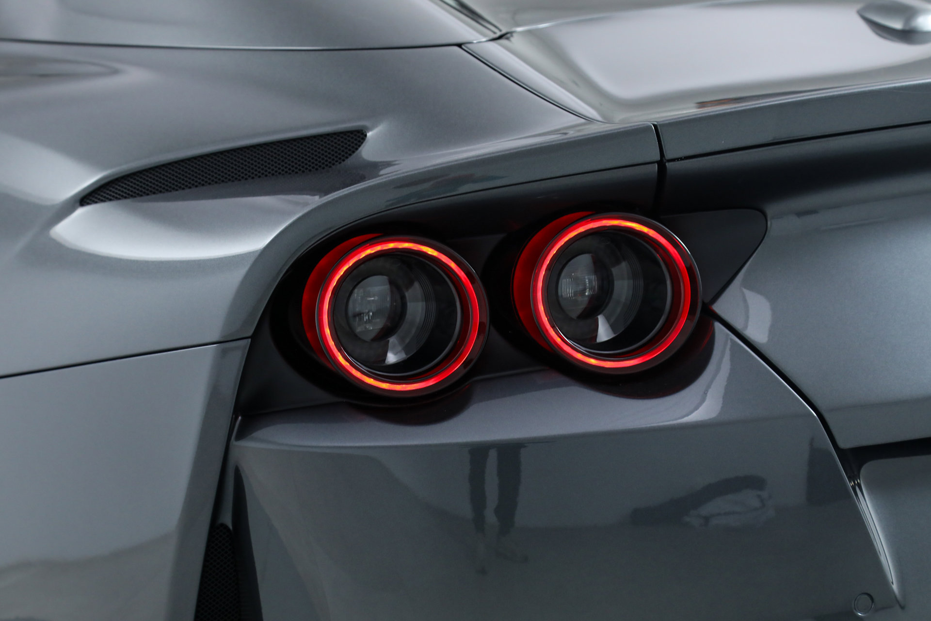 Certified 2022 Ferrari 812 GTS image 18