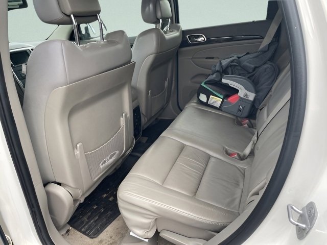 Used 2012 Jeep Grand Cherokee Laredo image 15