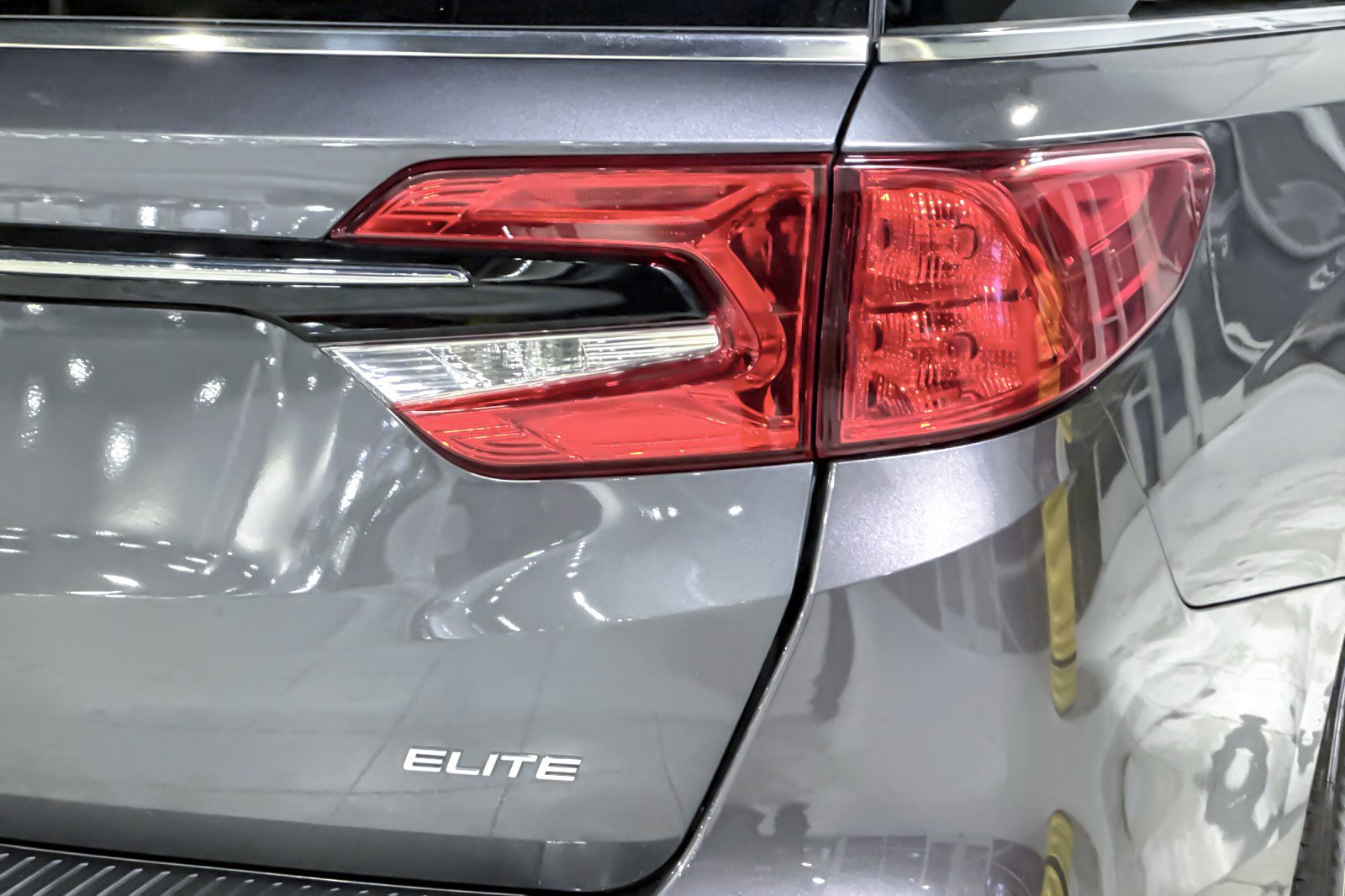 Certified 2024 Honda Odyssey Elite image 13