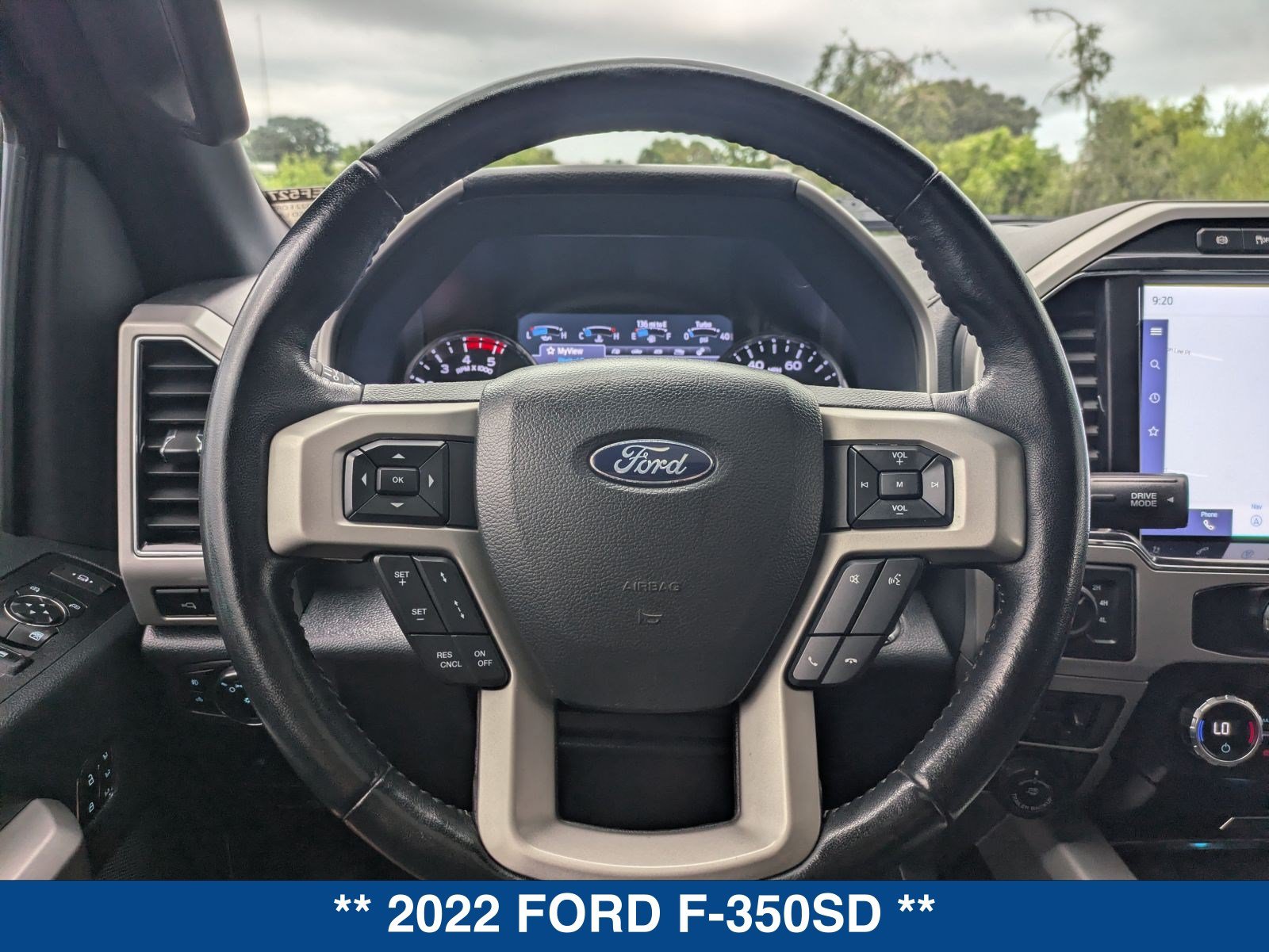 Used 2022 Ford F350 Lariat w/ Lariat Ultimate Package AWD/4WD image 28