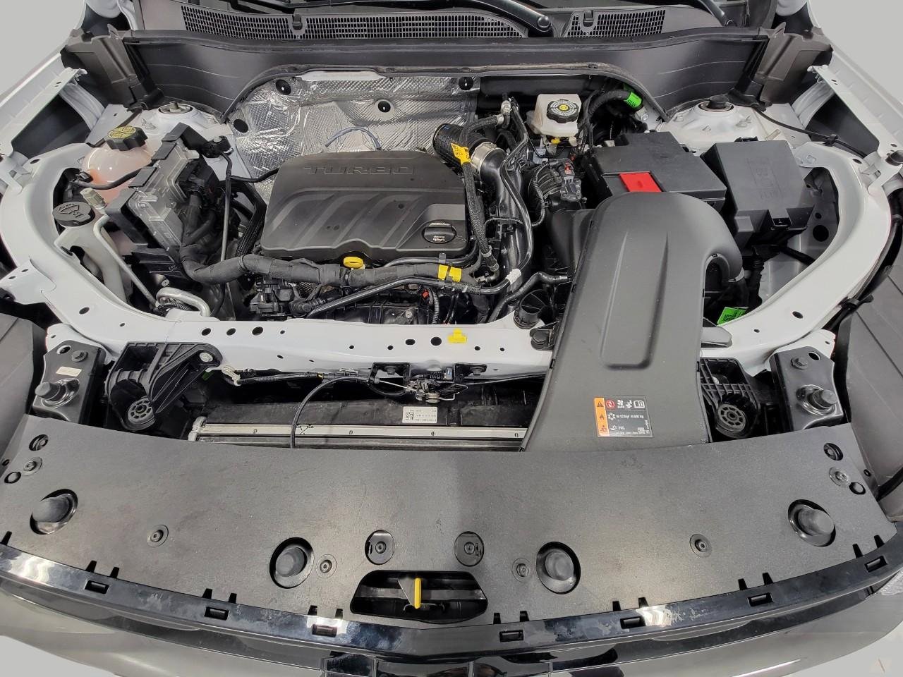 Used 2025 Chevrolet Trax RS w/ Sunroof Package image 8