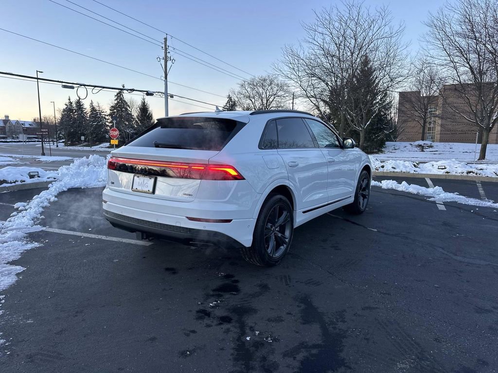 New 2026 Audi Q8 Premium image 7