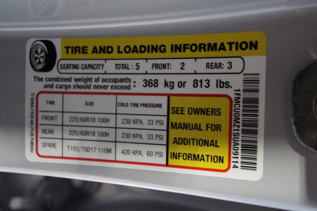 Used 2025 Ford Escape ST-Line w/ Equipment Group 301A image 40