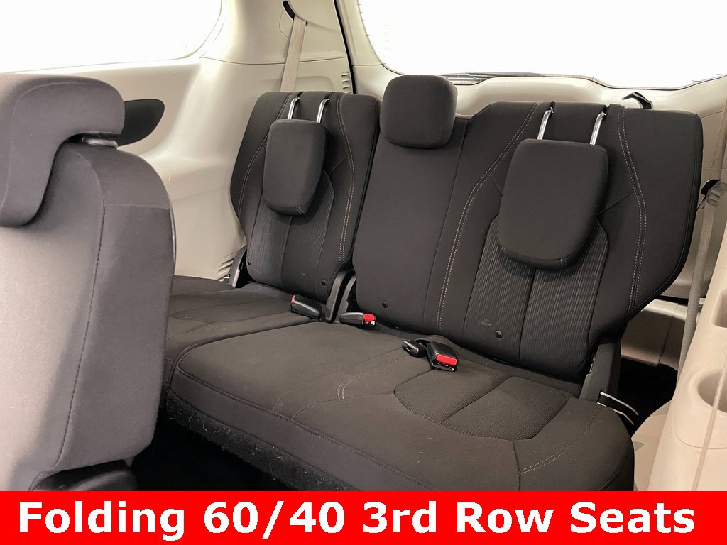 Used 2019 Chrysler Pacifica Touring Plus w/ Advanced Safetytec Group image 12