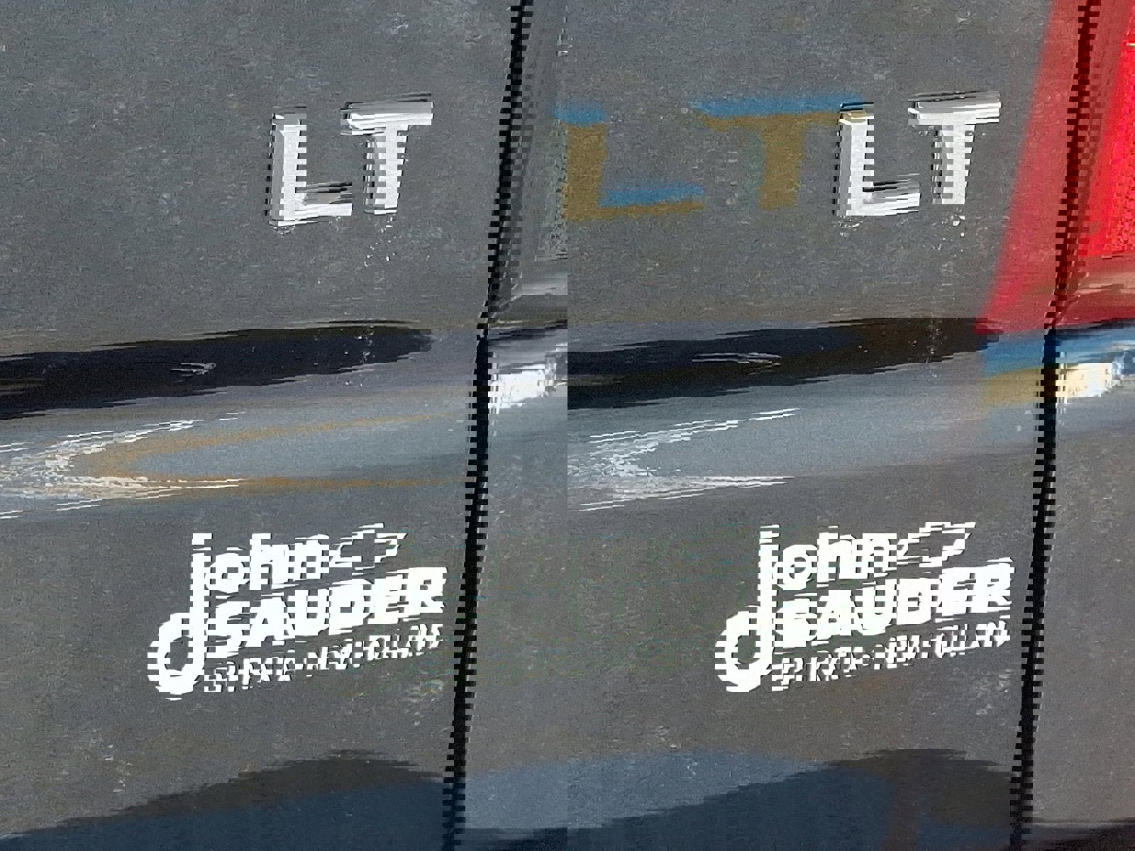 Used 2022 Chevrolet Silverado 1500 LT image 30