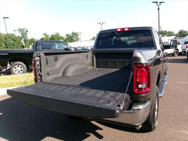 Certified 2025 RAM 2500 Big Horn AWD/4WD image 16