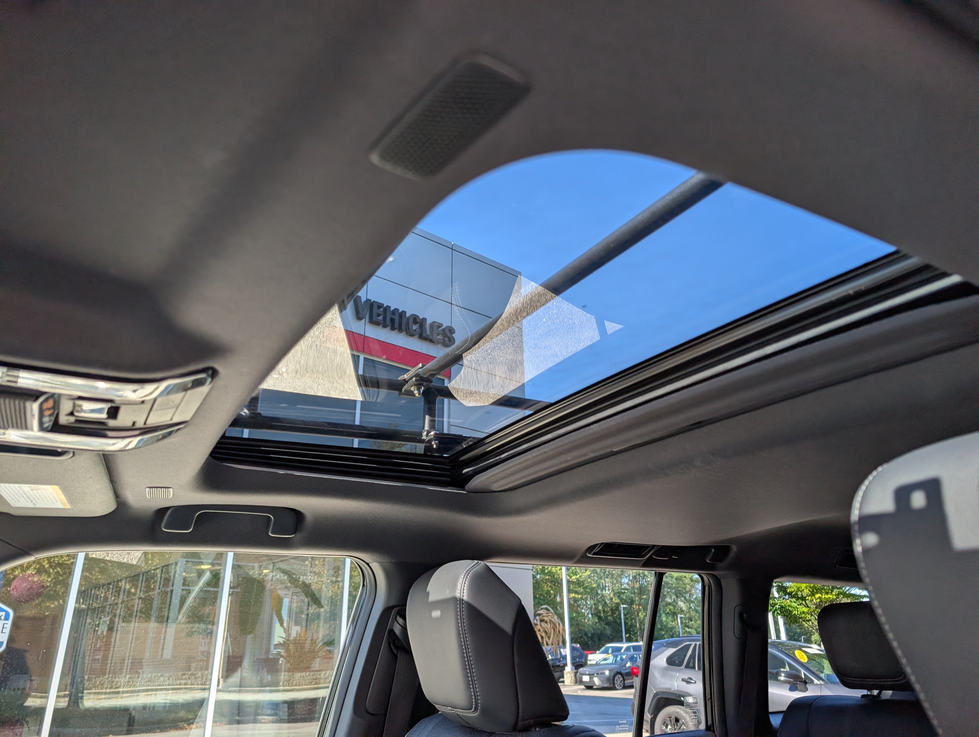 Used 2024 Toyota Land Cruiser AWD/4WD image 35