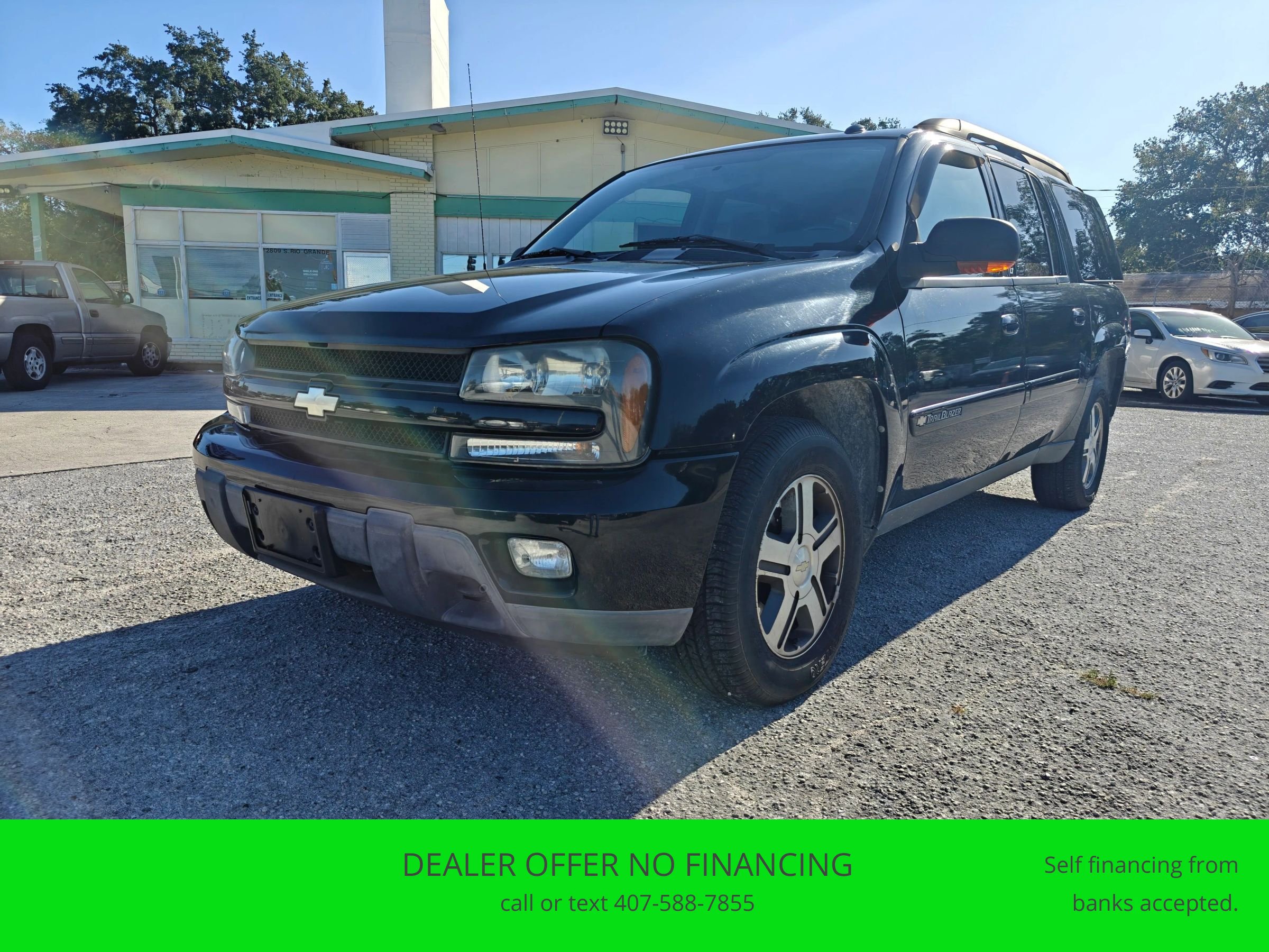 Used 2004 Chevrolet TrailBlazer 4WD w/ LT Preferred Equipment Group image 1
