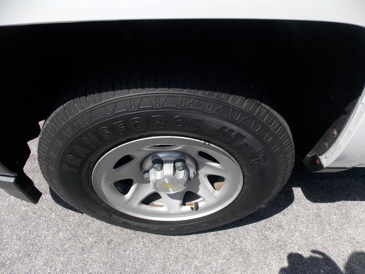Used 2017 Chevrolet Silverado 1500 W/T RWD image 15